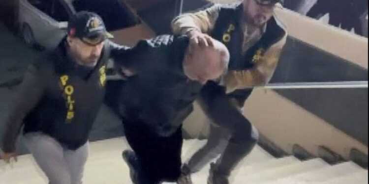 Hatay'da depremde yıkılan Yağmur Apartmanı'nın firari mühendisi İstanbul'da yakalandı