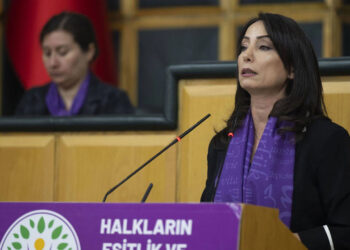 Hatimoğulları'ndan 'Kürt Sorunu' Çıkışı! 'Biz Çözümü Ankara'da Arıyoruz'