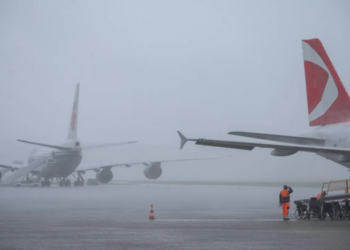 İSPANYA | Sel bu kez Barselona’yı vurdu, havaalanını su bastı