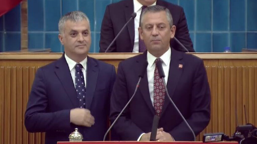 İYİ Parti’den İstifa Eden Yomra Belediye Başkanı Mustafa Bıyık CHP’ye Katıldı