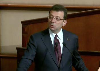 İmamoğlu’ndan AKP’li Meclis üyesine: “15 Temmuz’dan önce ‘masum’; sonra ‘terörist!”
