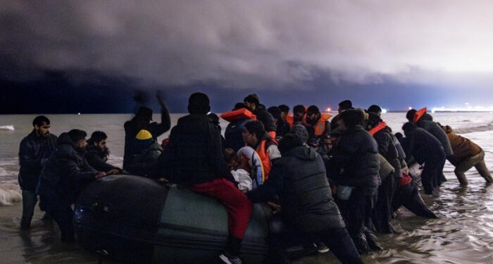 İnsan kaçakçılarına bot temin ettiğinden şüphelenilen Türkiye vatandaşı Hollanda’da tutuklandı