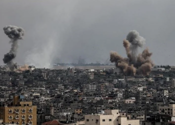 İsrail Gazze'de Bir Evi Vurdu! Çok Sayıda Ölü Var