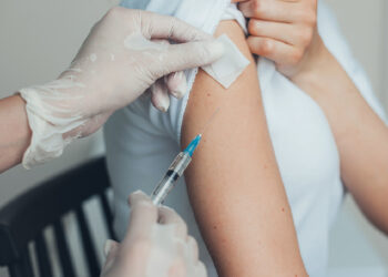 İzmir'de Ücretsiz HPV Aşısında Başvuru Süreci Başladı