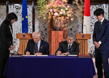 Japonya ve Avrupa Birliği, güvenlik ve savunma ortaklığı anlaşması imzaladı