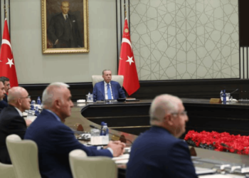 Kabine Bugün Beştepe'de Toplanıyor: Emekli ve Memur Zammı Gündemde