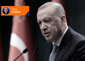 Karanlık suskunluk: Prompter takılınca Ankara karışıyor