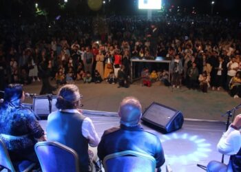 Kesanbilici: Konser iptalleriyle değil, cesaretle kayyım darbesi bertaraf edilebilir