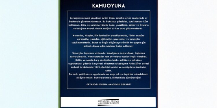 'Kirli ellerinizi sanatın üzerinden çekin'