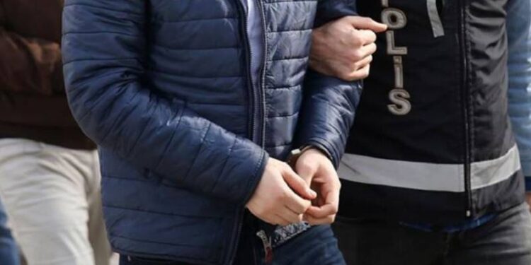 Kırmızı bültenle aranan bir ithal uyuşturucu baronu daha İstanbul’da yakalandı