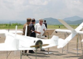 Kuzey Kore lideri, saldırı dronlarının seri üretimi emrini verdi