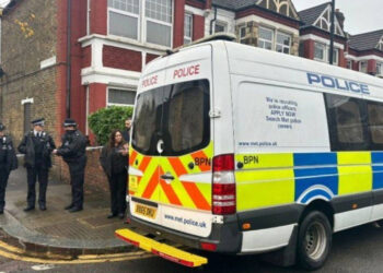 Londra'da Kürt Toplum Merkezi'ne Polis Baskını: 6 Gözaltı