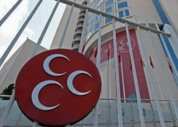 MHP’den 3 milletvekili istifa etti