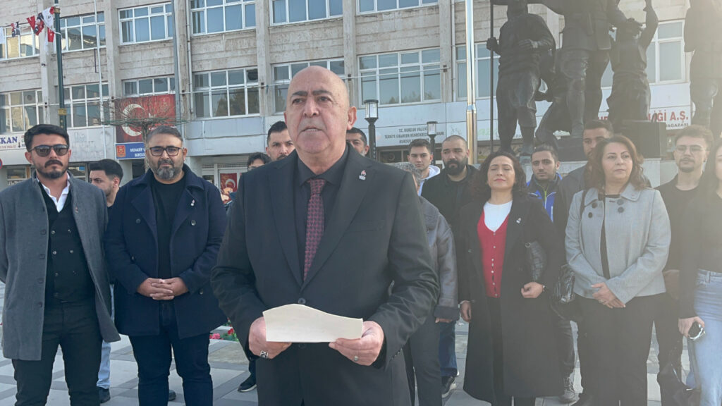 MHP'den İstifa Etmişti: Zafer Partisi İlk Belediyesini Kazandı