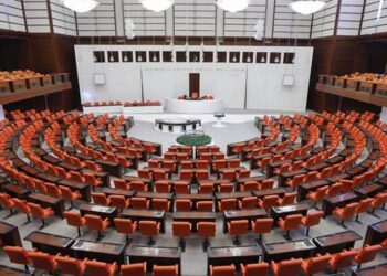 MHP'den dikkati çeken kanun teklifi: Adaylık kriterleri yeniden belirlensin