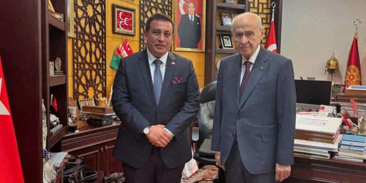 MHP’li il başkanı partisinden istifa etti