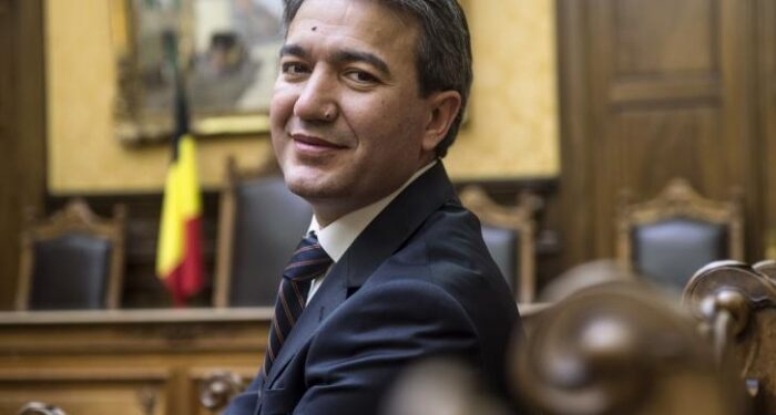 Mahkeme hile var dedi; Brüksel Saint-Josse Belediye Başkanı Emin Kır’ın kazandığı seçim iptal edildi