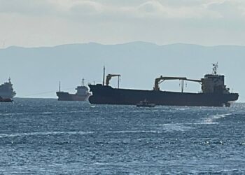 Marmara Denizi açıklarında kuru yük gemisinde yangın: 2 kişi öldü