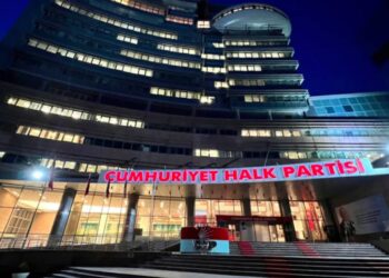 Milletimiz şunu çok iyi bilsin ki bu anlayışın yıkılacağı günler yakındır