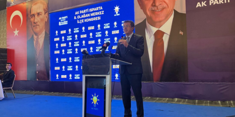 Milletin iradesini her zaman başımızın üstünde gördük