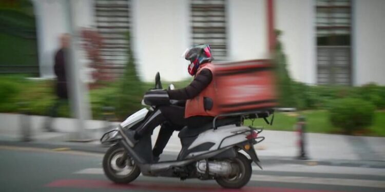 Motokuryelere yeni düzenleme yolda: Sertifika, adli sicil kaydı, sosyal güvence…