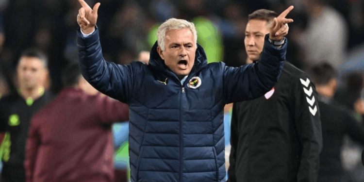 Mourinho Ateş Püskürmeye Devam Ediyor! Bir Paylaşım Daha