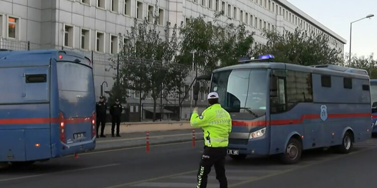 Narin Güran Cinayeti Davası Bugün Başlıyor: Sanıklar Adliyeye Getirildi