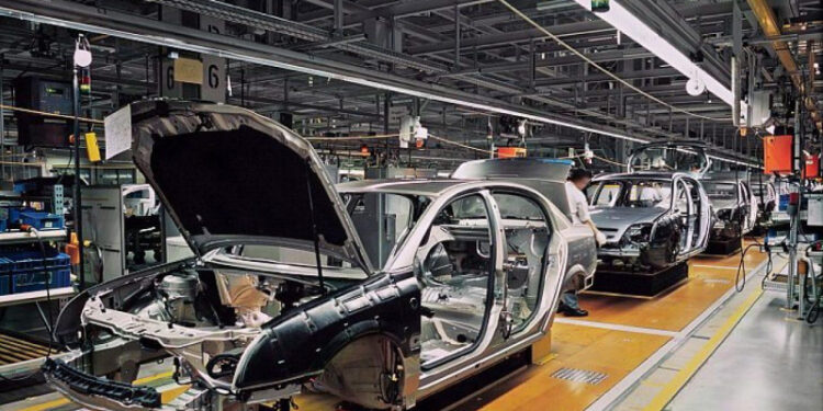 Otomotiv üretimi yılın ilk 10 ayında yüzde 7 geriledi