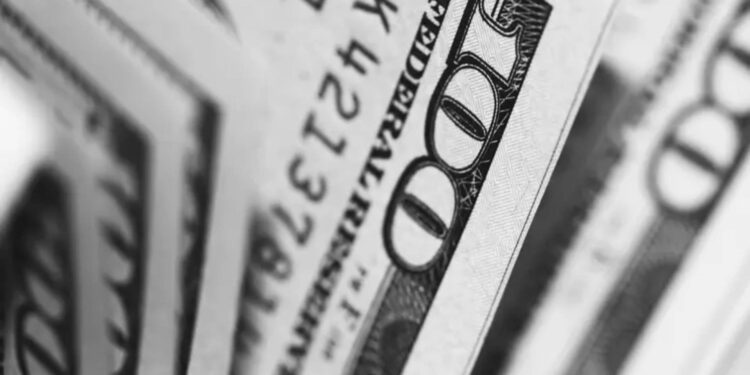 Reel kesimin döviz açığı arttı