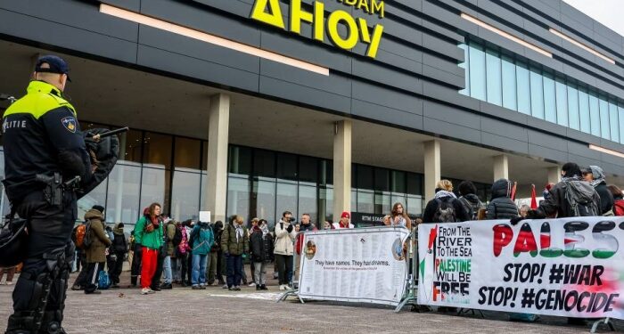 Roterdam’da silah fuarını protesto eden 9 kişi gözaltında
