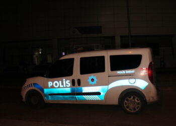 Silahını Temizlemek İsteyen Polis, Yanlışlıkla 8 Yaşındaki Çocuğu Vurdu