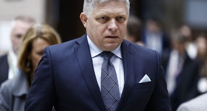 Slovakya Başbakanı Fico, Putin’in davetini kabul etti; Kutlamalara katılacak