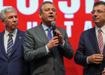 Son Seçim Anketi Gündem Oldu! CHP'nin Cumhurbaşkanı Adayını Seçtiler...