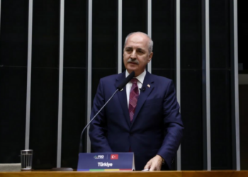TBMM Başkanı Kurtulmuş, İtalya Temsilciler Meclisi Başkanı Fontana ile görüştü