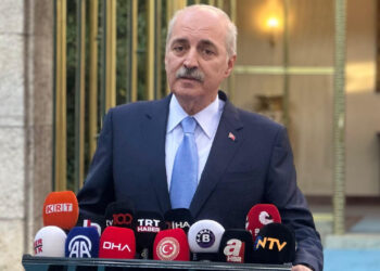 TBMM Başkanı Kurtulmuş'tan Özgür Özel'e Telefon: 'Çirkin Görüntüler Olduğunu Paylaştım'