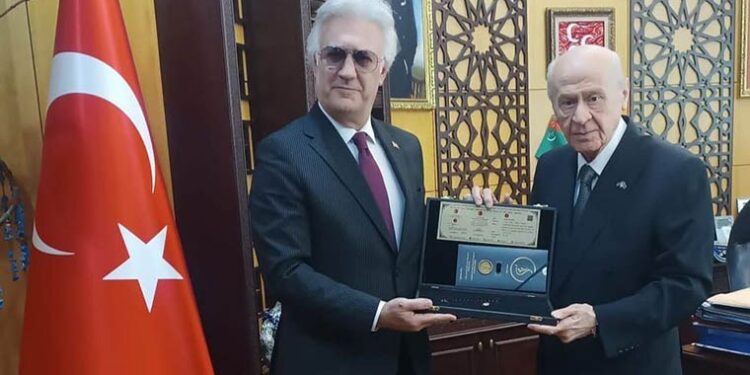 Tamer Karadağlı, Devlet Bahçeli’yi ziyaret etti