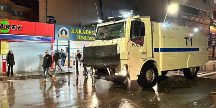 Tunceli’de kayyım protestosu: 8 gözaltı