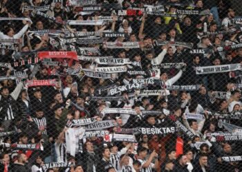 UEFA, Beşiktaş-Maccabi Tel Aviv maçının İstanbul’da oynanmamasına karar verdi