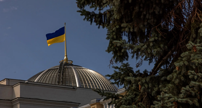 Ukrayna Parlamentosu, füze saldırısı tehdidi nedeniyle oturumlara ara verdi