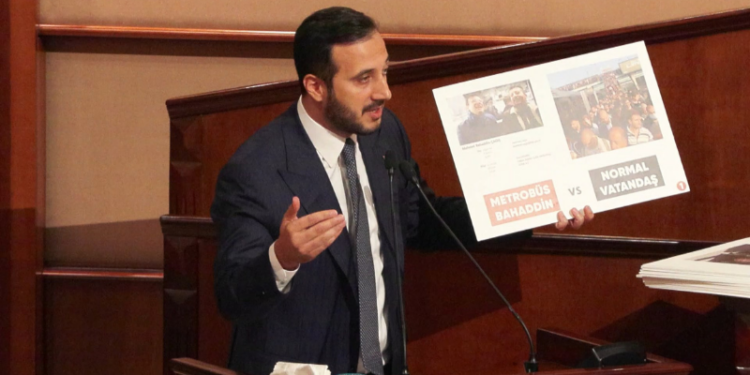 Ulaşımı ucuzlatacağız diyen İBB Başkanımız, 5 yılda 8 zam yapmış