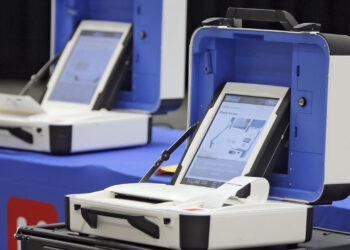 YSK Topu Meclis'e Atmıştı: AKP'den Elektronik Oylamaya Veto