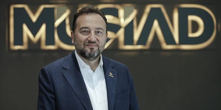 Yabancı işçiye yeni düzenleme geliyor