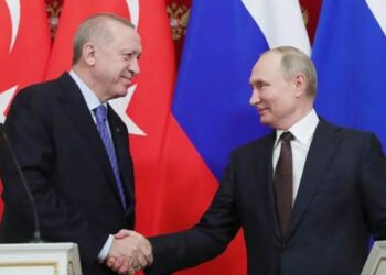 Putin ile görüşen Erdoğan Rojava’yı hedef gösterdi