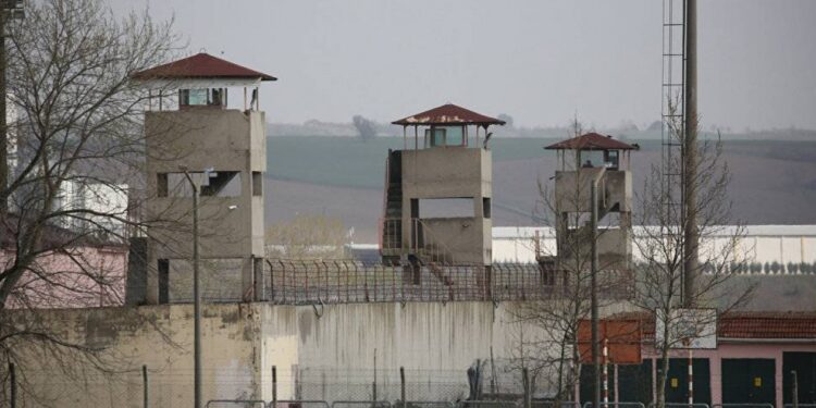 AKP döneminde en az 5 bin 341 tutuklu yaşamını yitirdi