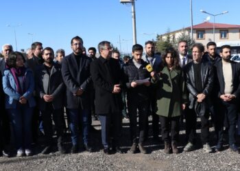 Rapor: Çıplak arama, sansür, disiplin cezaları, tahliye erteleme