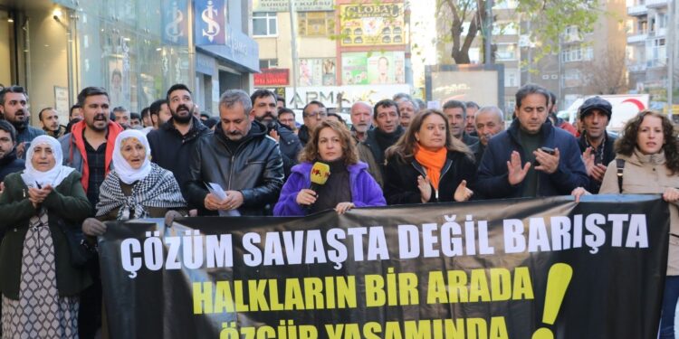 Türkiye’nin saldırıları Suriye’de çözümsüzlüğü derinleştiriyor’