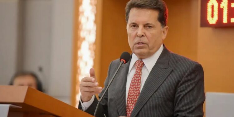 Ahmet Özer’den ‘usulsüzlük’ haberlerine tepki