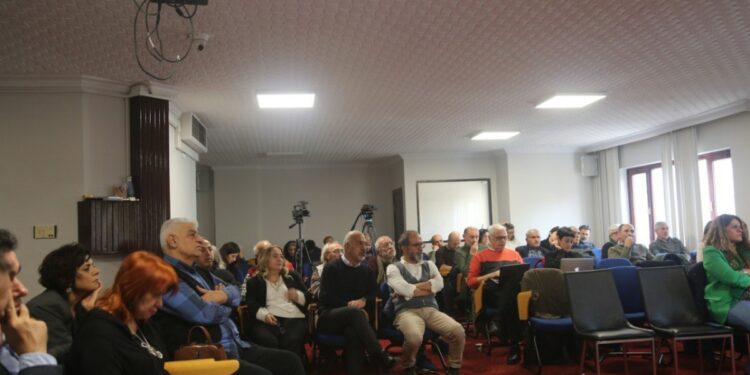 Akademisyenler kamudaki değişim ve dönüşümü tartıştı