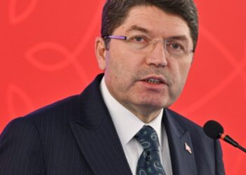 Bakan Tunç’tan İmralı başvurusuna dair açıklama