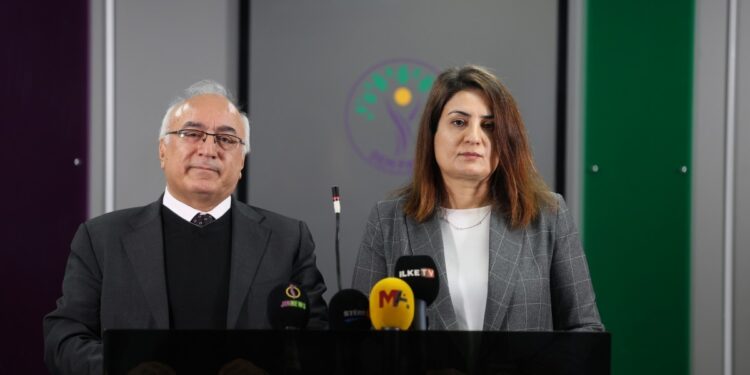 DEM Parti’den hak ihlalleri raporu: Baskılar yüzde 50 arttı